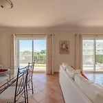 Castelo - Cosy Modern - 500m From Castelo *