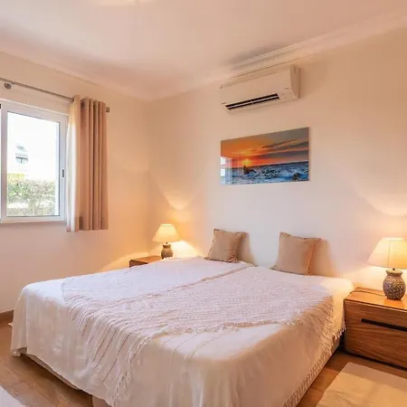 וילה Castelo - Cosy Modern - 500m From Castelo *