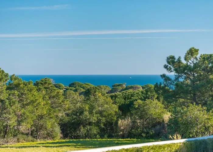 Villa Castelo - Cosy Modern - 500m From Castelo Albufeira