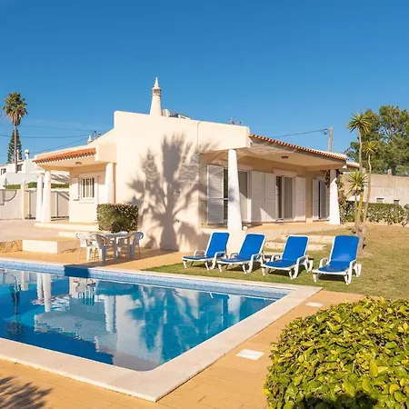 וילה Castelo - Cosy Modern - 500m From Castelo