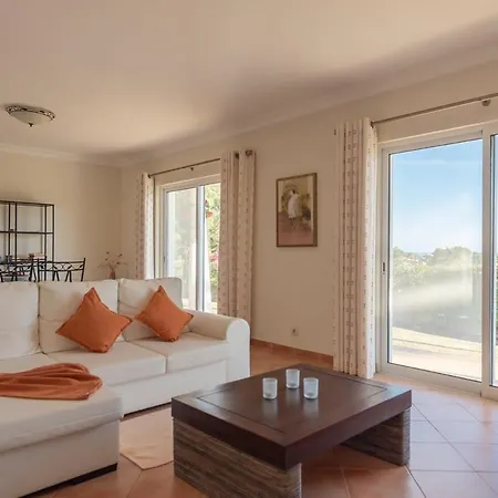 Castelo - Cosy Modern - 500m From Castelo Villa Albufeira